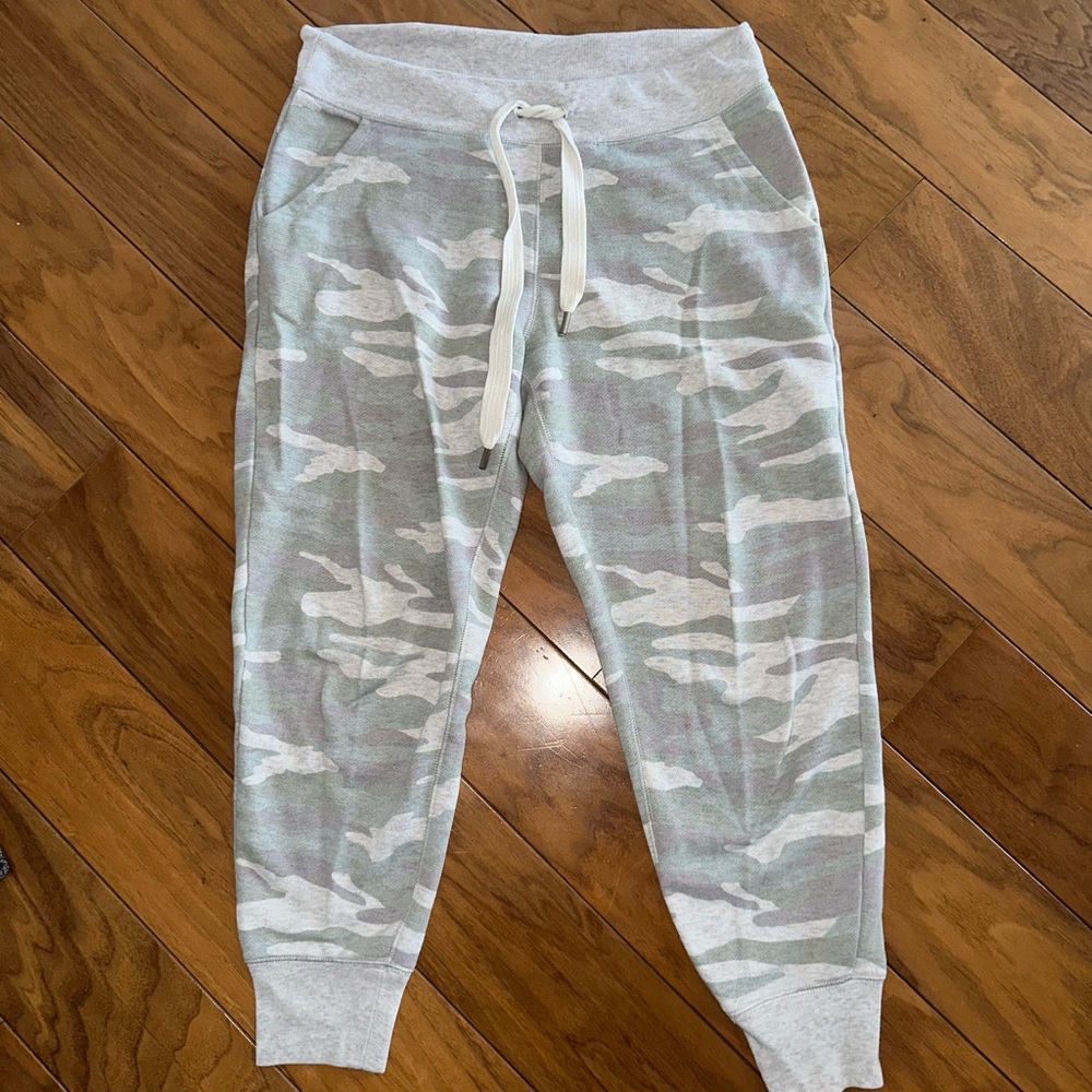 Aerie Gray and Green Sweatpants with Ribbed Waistband and Cuffed Ankles